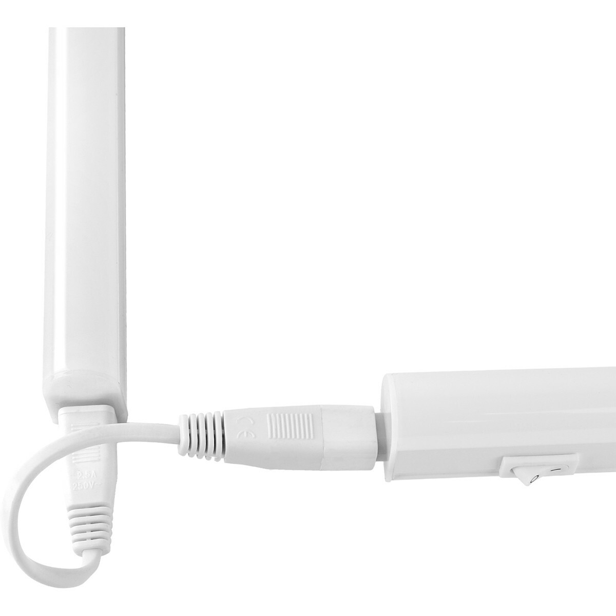 Réglette LED avec Tube T5 - Éclairage de Cuisine - Aigi Timola - 90cm Simple - 10W - Connectable - Blanc Chaud 3000K - Mat Blanc - Plastique